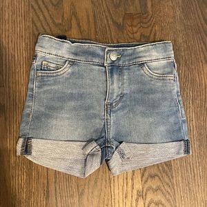 NWOT Levi’s Denim Shorts, size 24 month, rolled hem, light wash